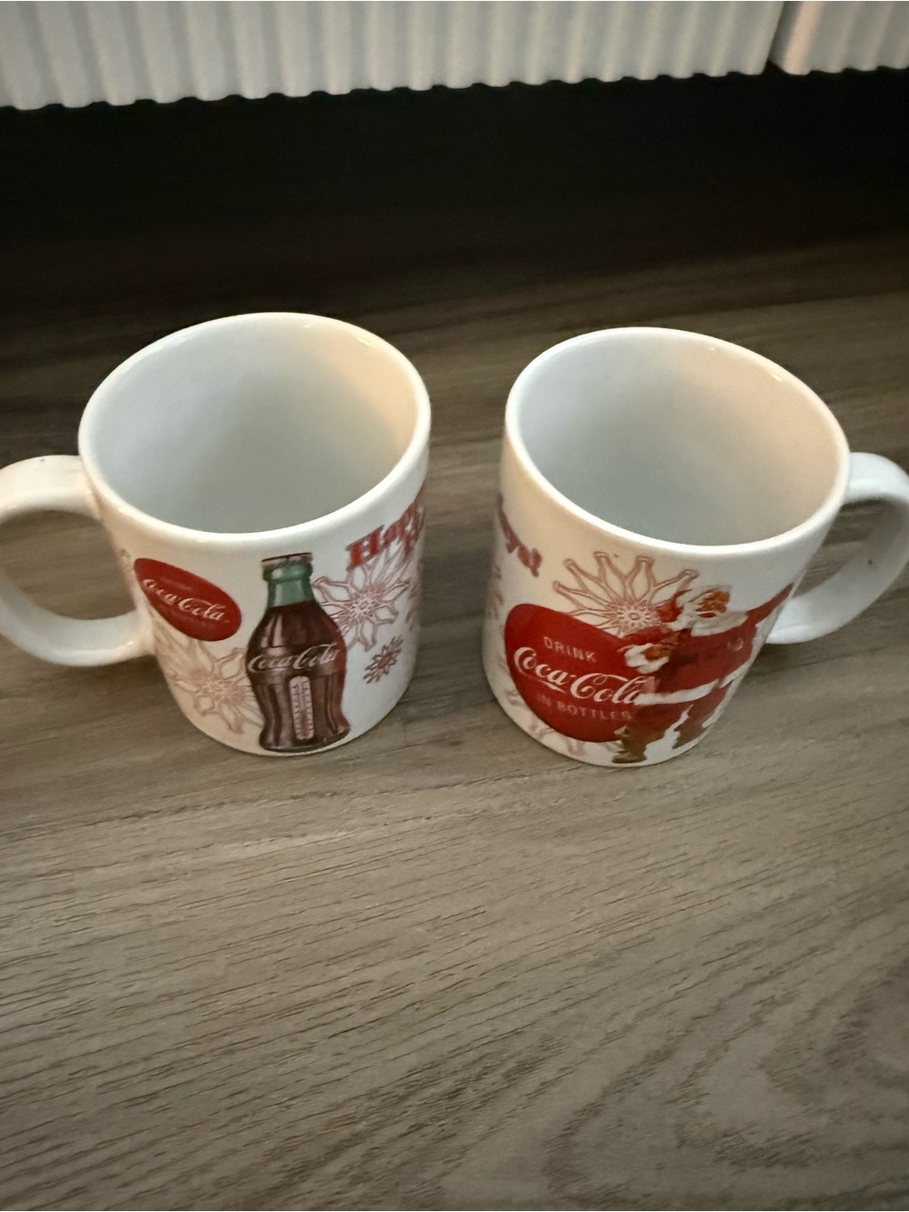 Set of 2 Coca-Cola Santa Christmas Mugs Holiday Coffee Cups